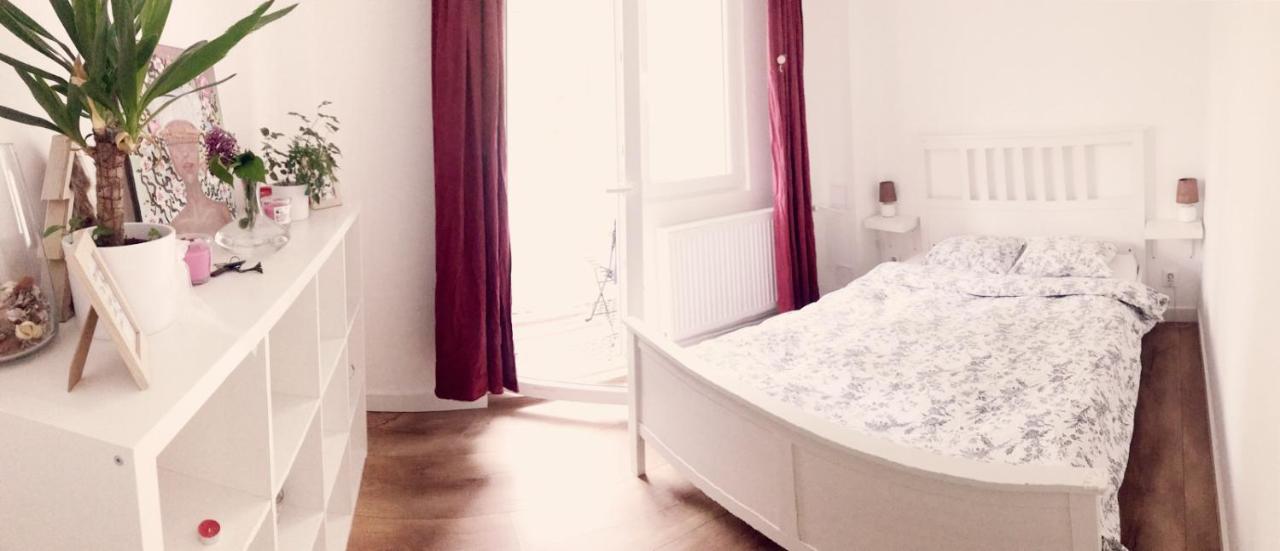 Lola'S Apartament Close To City Center ブカレスト エクステリア 写真