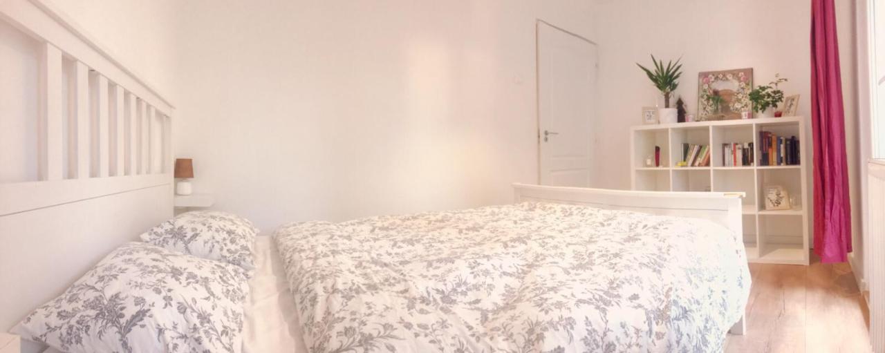 Lola'S Apartament Close To City Center ブカレスト エクステリア 写真